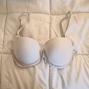 Victoria secret Wear Everywhere Push up SEND AN OFFER
